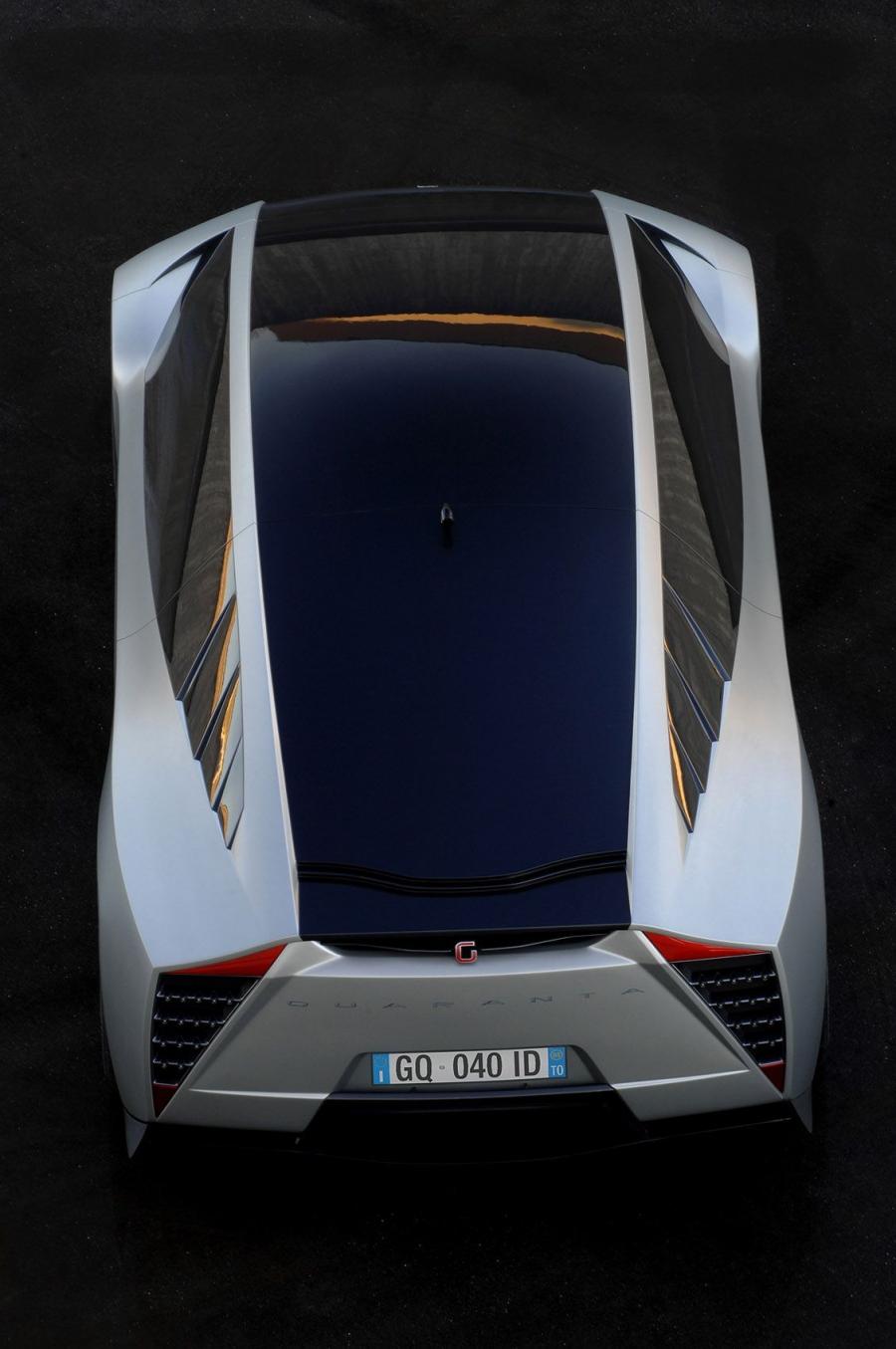  Giugiaro Quaranta Concept by Italdesign 2008 года  (фото 15 из 27)